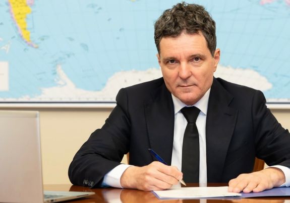 Az államfő kihirdette az ellenzék által kifogásolt törvényt