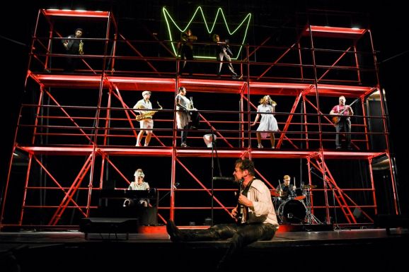 Két óra alatt minden jegy elkelt a szatmárnémeti színház bukaresti, III. Richárd-előadására