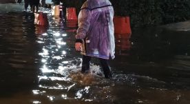 Ítéletidő: elöntötte a víz a fővárost (VIDEÓ)