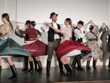 Déryné-program Nagyenyeden: minden korosztály örülhetett a kultúrának