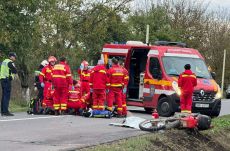 FRISSÍTVE – Motoros baleset Maros megyében: két személy életét vesztette