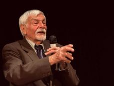 Telt házas könyvbemutató – Csíkszereda büszke Márton Árpádra