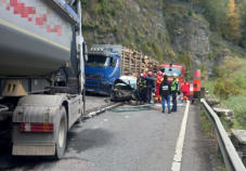 Súlyos baleset Maros megyében: mentőhelikoptert is a helyszínre küldtek