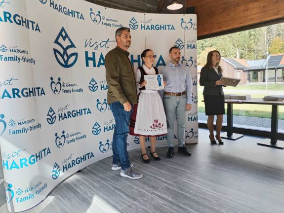 Idén 37 Hargita megyei turisztikai szolgáltató kapott családbarát minősítést