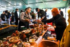 Hagyományőrzéstől a szalonna-Labubuig (VIDEÓ) 