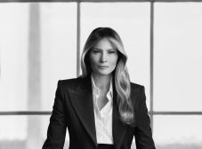 Putyinnal levelezett Melania Trump – Nyolc ukrán gyerek hazatérhetett