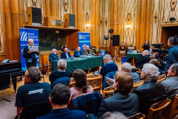 Interferenciák – Románok és magyarok egymás tükrében