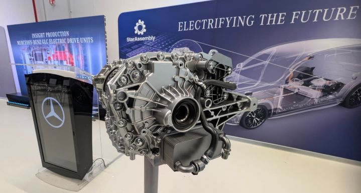 Elkezdődött az elektromos motorok gyártása a Mercedes-Benz erdélyi üzemében