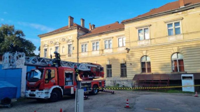 Földrengés Szatmár megyében: megrepedt egy osztályterem fala, egy épületről téglák hullottak le (VIDEÓ)