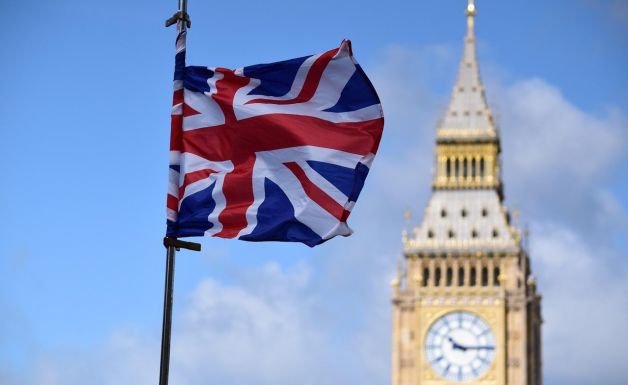 Csak az angolul jól beszélő bevándorlókat fogadja Nagy-Britannia