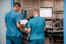 Kevés az orvos, sok a beteg – Összefogással mentenék a háromszéki egészségügyet