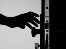 Besurranó tolvajokra figyelmeztet a Székelyudvarhelyi Helyi Rendőrség