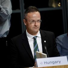 Szijjártó Péter: Nem marad el, időzítés kérdése a budapesti békecsúcstalálkozó