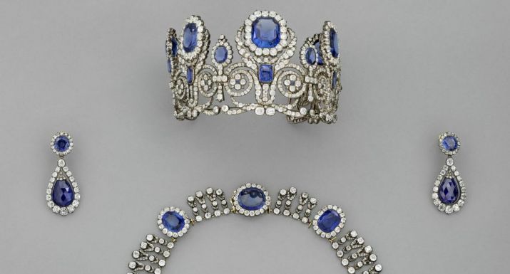 Ékszerrablás: több mint 150 nyom a Louvre-ban, de a tolvajok mintha köddé váltak volna