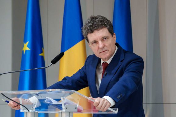 Nicuşor Dan: Fel kell készülnünk a háború elbátortalanítására