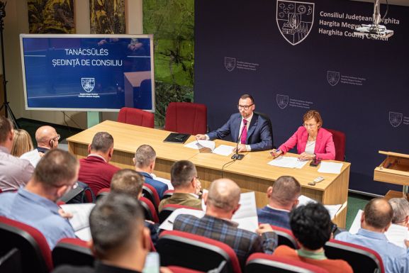 Költségvetés-módosításáról és sportesemények támogatásáról döntött Hargita Megye Tanácsa