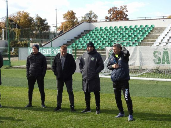 Történelmet írhat egy kolozsvári klubtulajdonos – 61 évesen léphet pályára tétmeccsen