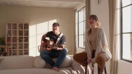 Közös dalt adott ki Kovácsovics Fruzsina és Kapu Tibor