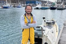 A hétszeres óceánátkelő világrekorder, Rakonczay Gábor Kolozsváron tart előadást