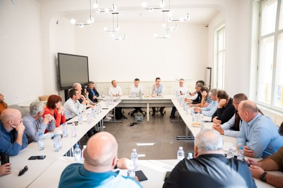 Tánczos Barna: „A településeink fejlesztését nem lehet leállítani”