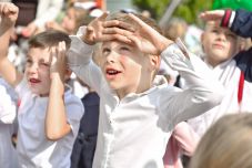 Felújított óvodában és korszerűsített iskolában kezdődött a tanév Marosszentgyörgyön (VIDEÓ)