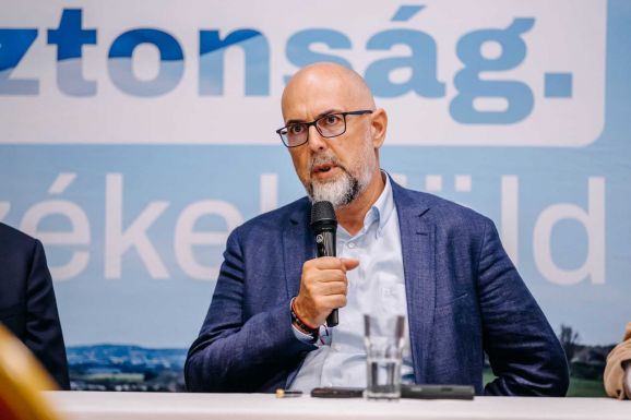 Háromszéken tanácskozott az RMDSZ: prioritás a magyar közösség védelme