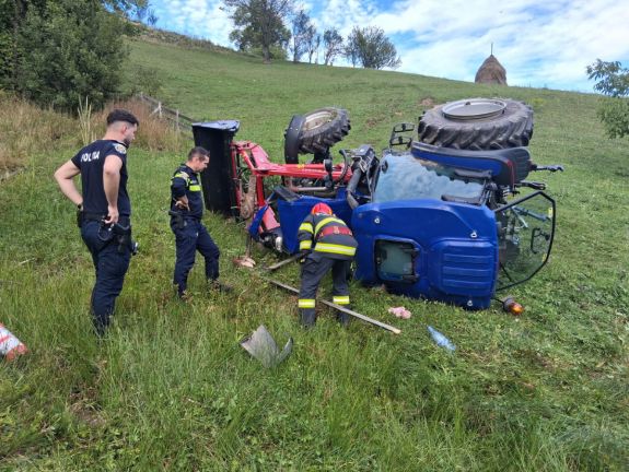 Halálos baleset: a felborult traktor alá szorult egy fiatalember