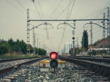 Halálos áramütés ért egy fiatalembert a vasútállomáson