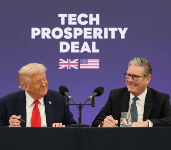 Starmer és Trump együtt nyomást gyakorolna Moszkvára – Trump: „Putyin igencsak cserbenhagyott”