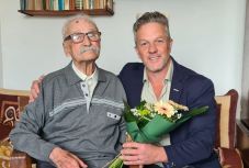 A százéves Boér Imre úzvölgyi veteránt köszöntötték Baróton