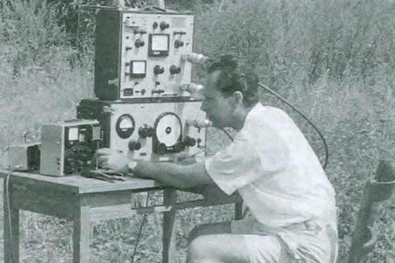 Elhunyt Székely Tamás, a MÁV-szignál szerzője