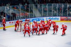 Erste Liga: a címvédő Gyergyó nyerte az erdélyi rangadót