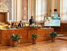 „Legyetek alkotói és befolyásolói a változásnak, ne csak elszenvedői!” – Tanévnyitó a BBTE-n