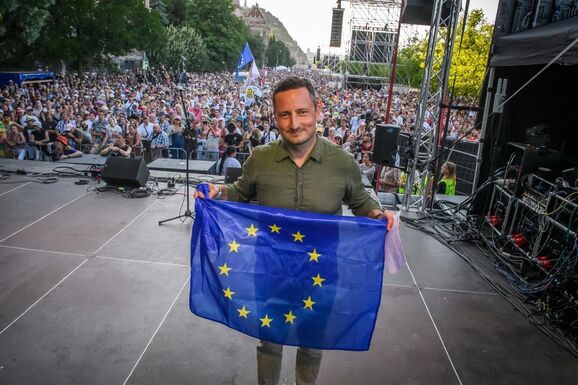 Erdélyi levélszavazatok: progresszív románok is támadásba lendültek