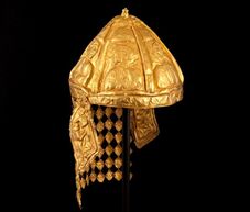 Elárverezték az egyedülálló „magyar sisakot”