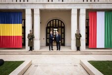 A Fidesz győzelmére számít a román politológus, szerinte Bolojan Orbánt segítette