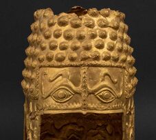 Váratlan fordulat: előkerült a hollandiai múzeumból ellopott dák aranysisak és a karkötők