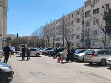 Öngyilkosságot követhetett el egy állami gondozott 12 éves gyermek: kiugorhatott a negyedik emeletről 