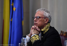 Kémikust választottak a Román Akadémia élére