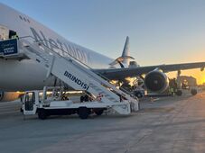 Elfogyott az üzemanyag a repülőtéren, korlátozások Olaszországban