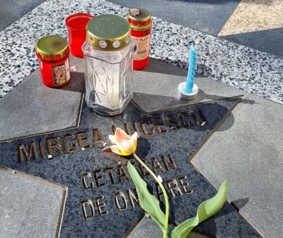 Gyásznapot hirdettek Vajdahunyadon Mircea Lucescu emlékére