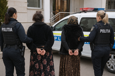 Őrizetbe vették a „boszorkányokat”, akik kővé varázsolták az ékszereket