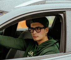 Barátai jelentették fel a jogosítvány nélkül vezető fiatalt