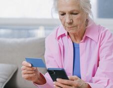 Hamarabb kapják meg járandóságukat a nyugdíjasok