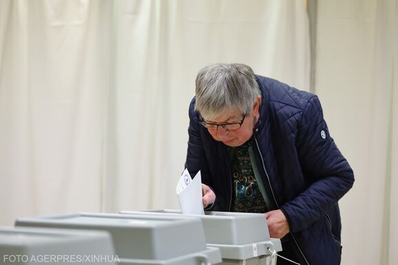 Rekordot döntött a választási részvétel: 74,23 százalék voksolt