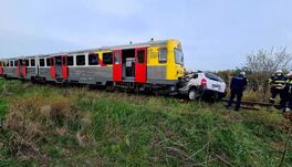 Halálos vonatbaleset: az autóba szorult sofőr életét vesztette 