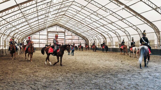 Vándor Akadémia: huszárok gyakorlatoztak Kurtapatakon (VIDEÓ)