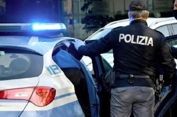 Gyilkosság Olaszországban: három romániai férfi gyermeke szeme láttára ölte meg az áldozatot