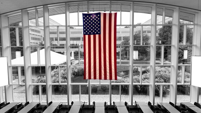 Mesterséges intelligencia a kémek nyomában: digitális elemzőket vet be a CIA