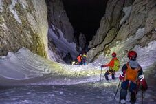 Életveszélyes túra a Királykőn: két litván turistát hoztak le a hegyimentők